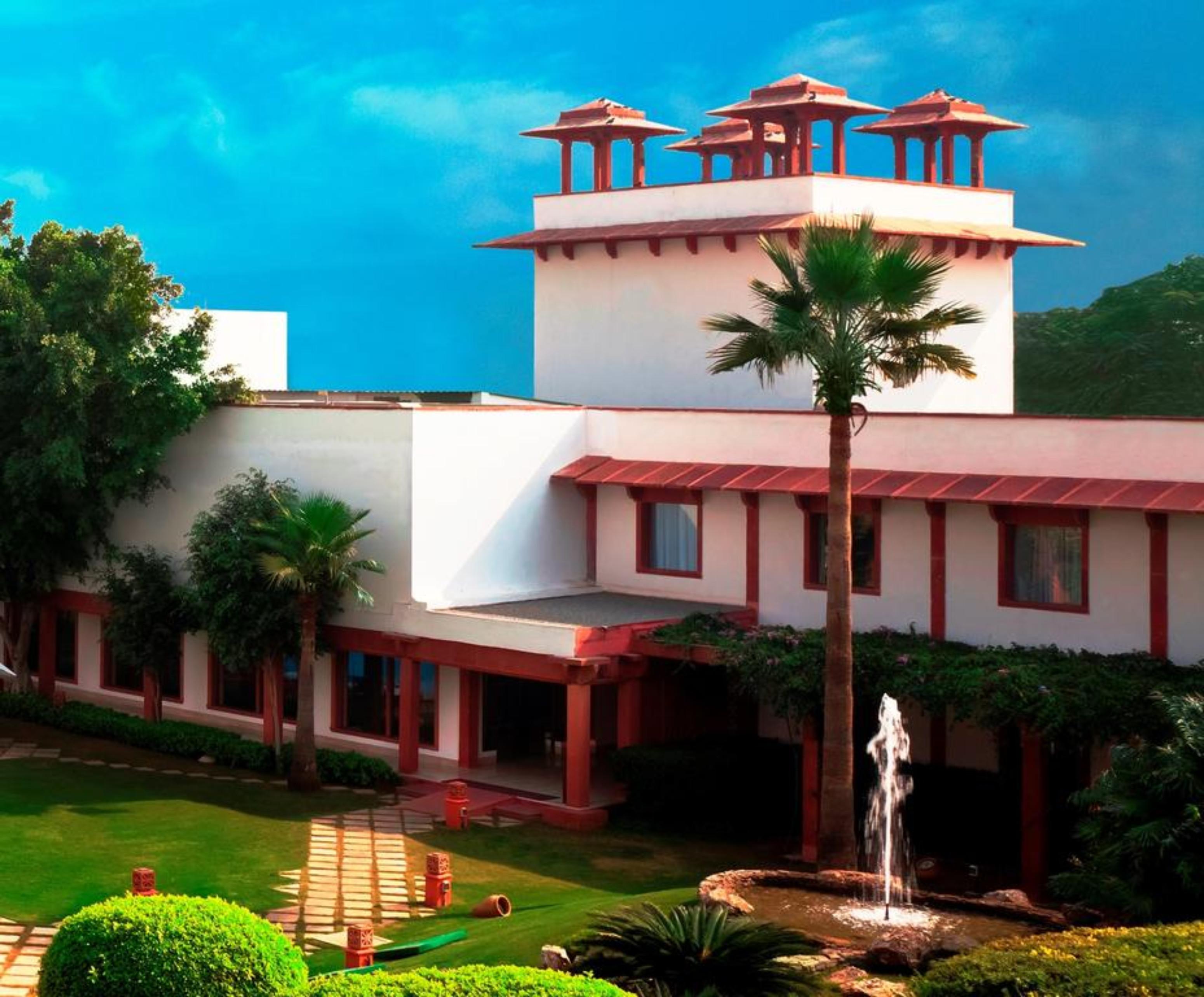 فندق تريدنت أغرا آغْرا المظهر الخارجي الصورة The University of Allahabad